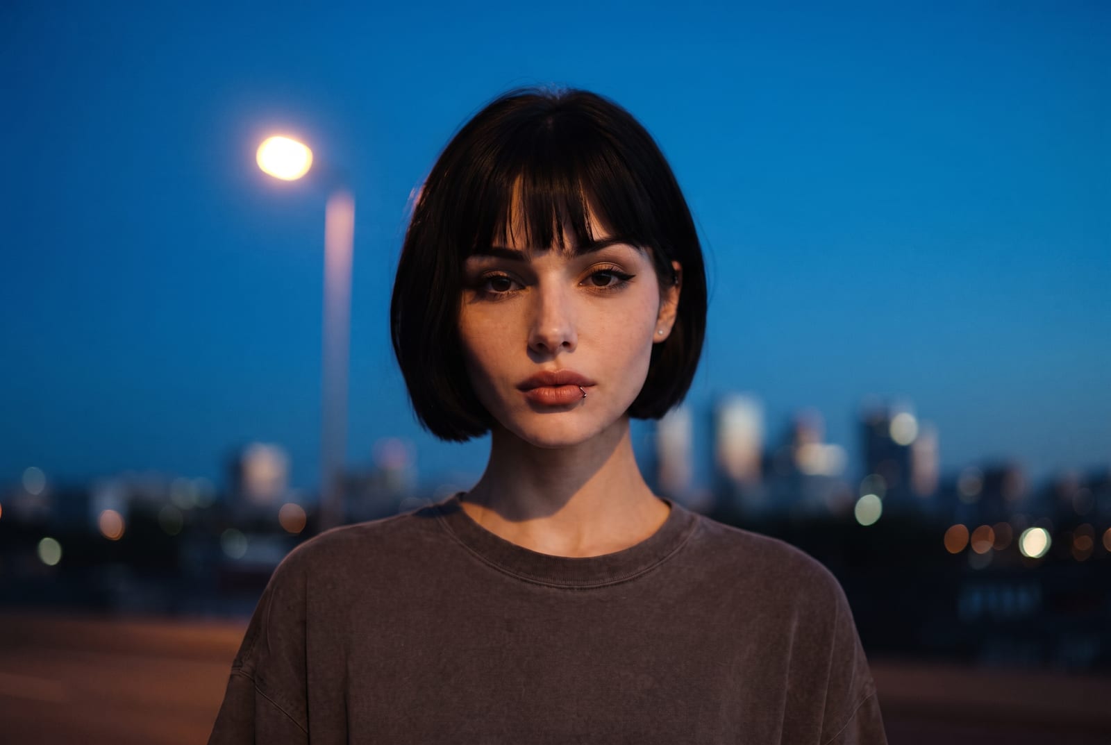 Синий час и low-key: вечерние кадры, которые выглядят как кино
